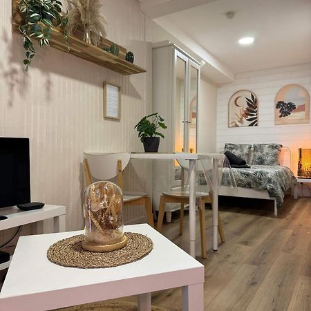 Studio Centre Ville Сет Екстериор снимка